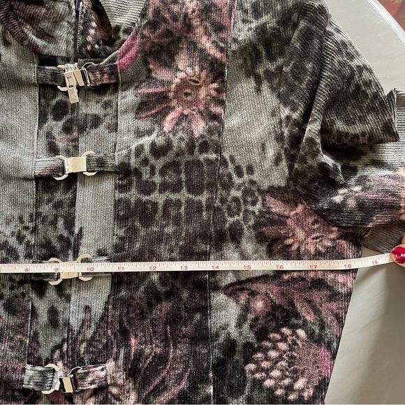 St. John Black, Grey, Purple Floral and Animal Print Corduroy Blazer Jacket - Picture 9 of 15